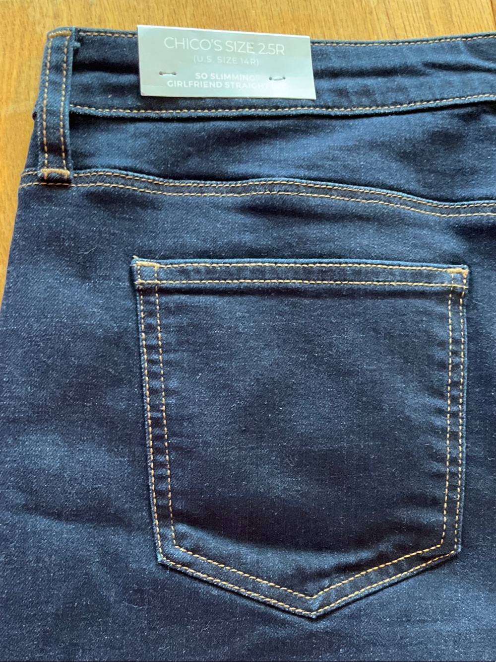NWT Chico's So Slimming Girlfriend Straight Leg dark wash Jean with stretch 14 - Picture 10 of 13